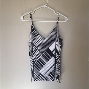 White House black market reversible top